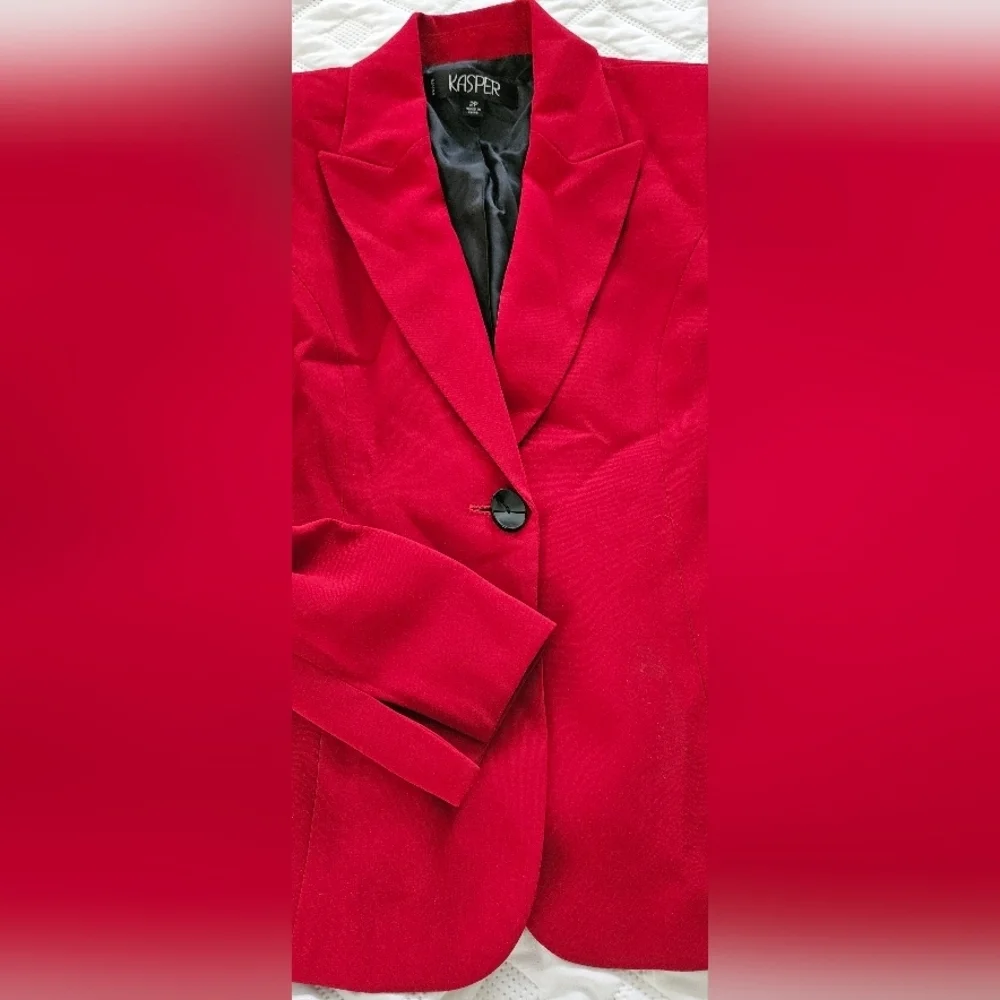 πLike New Vintage Elegant Red Blazerπ - Picture 3 of 8